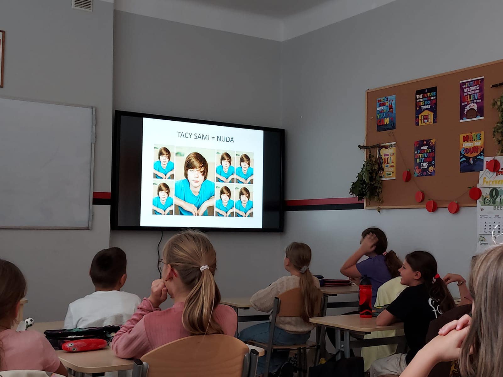 Klasa 4 i warsztaty kompetencji uniwersalnych do prewencji bullyingu