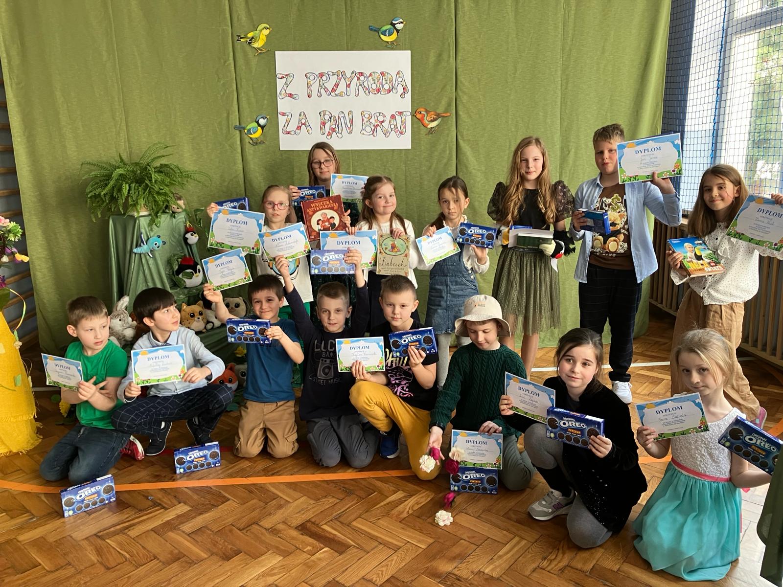 Szkolny Konkurs Recytatorski ,,Z przyrodą za pan brat''